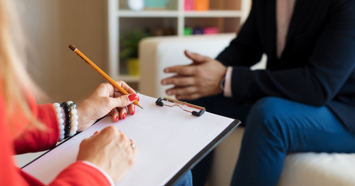 how to help someone with ptsd — supporting image 2